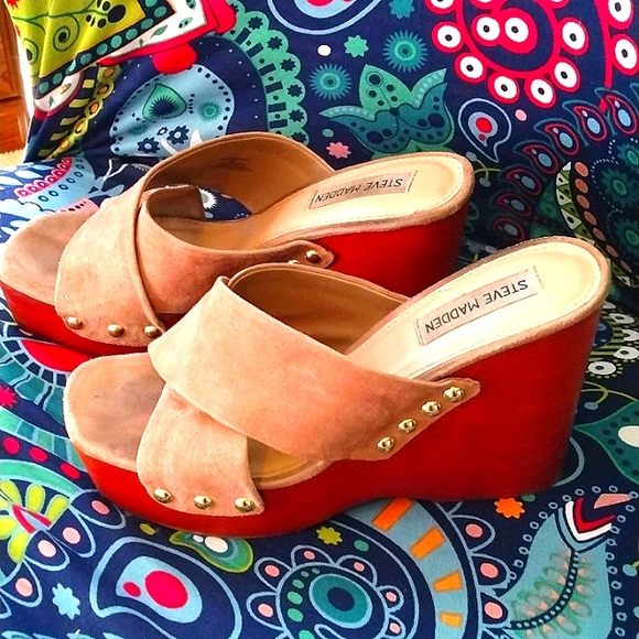 Elegant NWOT Steve Madden suede wedge sandals size 8 - Picture 5 of 7